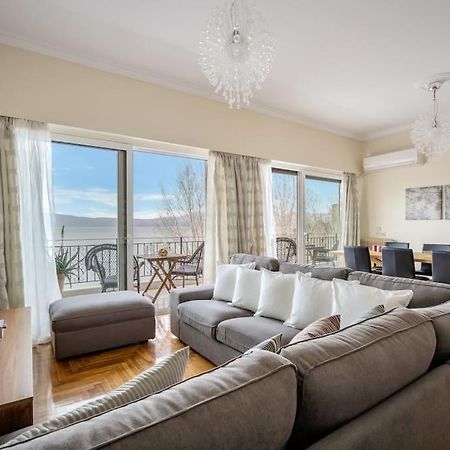 Bright Central Apartment With Splendid Sea View! Chalkís Exteriör bild