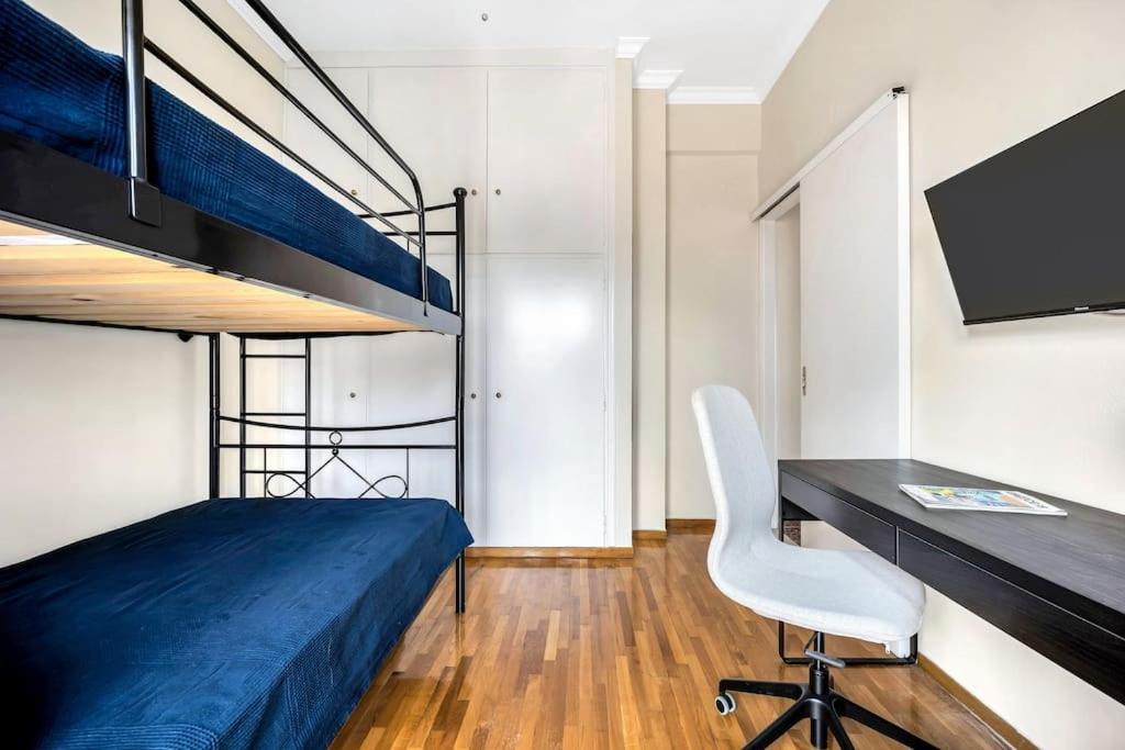 Bright Central Apartment With Splendid Sea View! Chalkís Exteriör bild