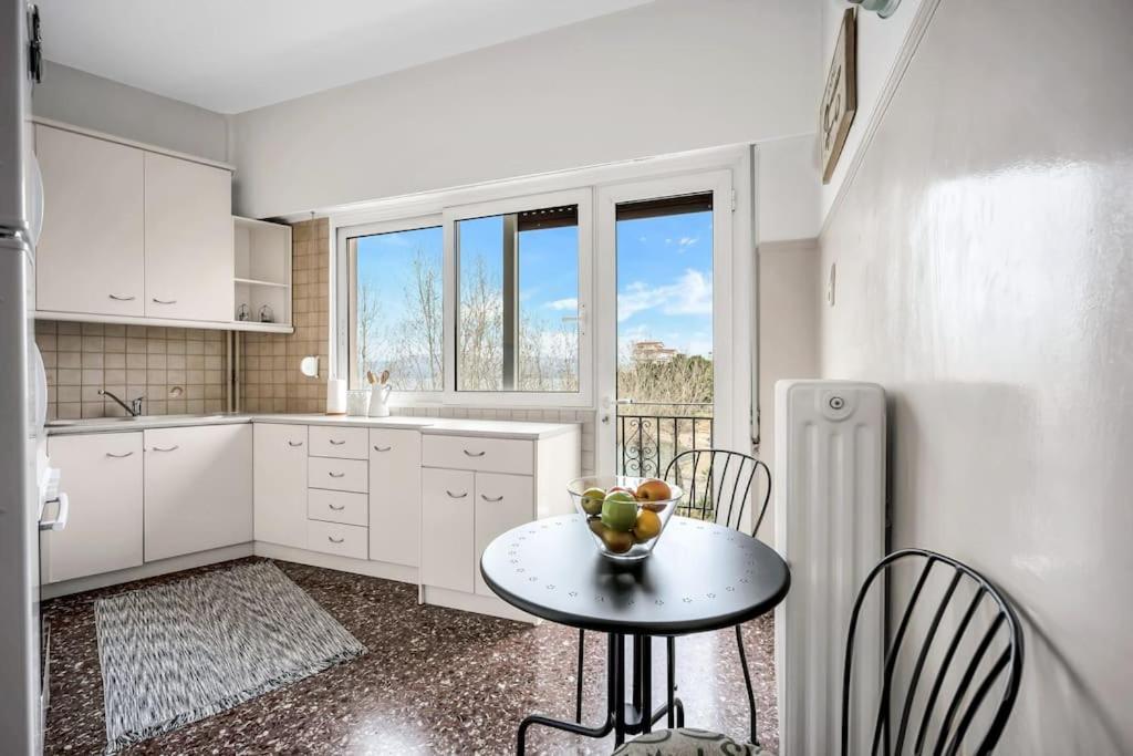 Bright Central Apartment With Splendid Sea View! Chalkís Exteriör bild